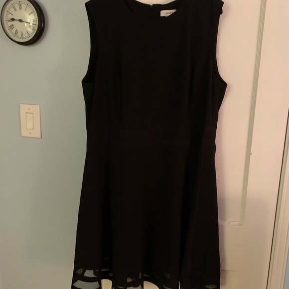 Calvin Klein Fit & Flare Black Sleeveless Dress with Mesh Hem 20W - Picture 3 of 13